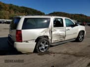 ✅ 2013 Chevrolet Suburban LTZ • VIN: 1GNSKKE7XDR280975 • Lot: 77025984. Wystawiony na Copart z przebiegiem 105 301 mil. Bezpłatny archiwum sprzedaży aukcyjnych z USA i szczegółowy raport historii pojazdu na DreamBid. Zdjęcie 3.