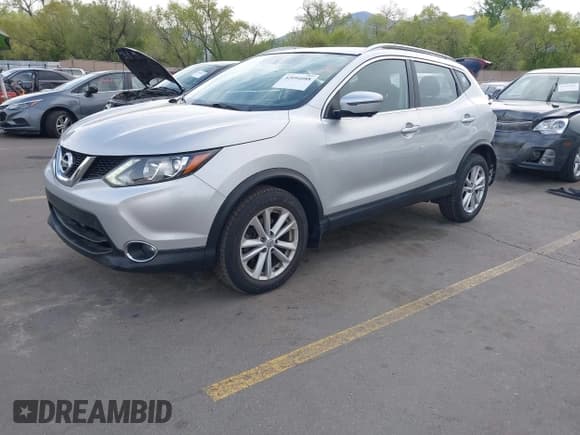 ✅ 2017 Nissan Rogue SL • VIN: JN1BJ1CR7HW101960 • Лот: 42094088. Опубликован ранее на IAAI с пробегом 46 242 миль. Бесплатный доступ к архиву аукционных продаж из США и подробный отчёт об истории автомобиля на DreamBid. Изображение 18.