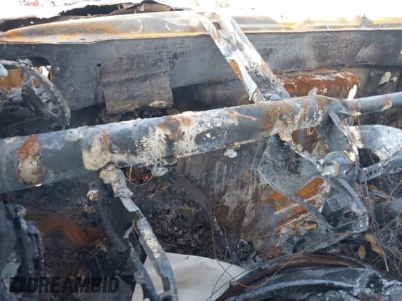 ✅ 2009 Dodge 1500 Laramie • VIN: 1D3HB18T49S761107 • Lot: 42186312. Wystawiony na IAAI z przebiegiem Nie podano. Bezpłatny archiwum sprzedaży aukcyjnych z USA i szczegółowy raport historii pojazdu na DreamBid. Zdjęcie 7.