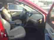 2013 Hyundai Santa Fe Sport z VIN 5XYZW3LA0DG055107, wystawiony jako IAAI lot #42586642 z przebiegiem 86 708 mil mil oraz . Historia ofert i sprzedaży dostępna na DreamBid. Obrazek 5.