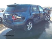 ✅ 2018 Ford Explorer • VIN: 1FM5K8B83JGC01218 • Lot: 43884599. Wystawiony na IAAI z przebiegiem 226 695 mil. Bezpłatny archiwum sprzedaży aukcyjnych z USA i szczegółowy raport historii pojazdu na DreamBid. Zdjęcie 4.