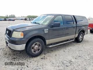 ✅ 2006 Ford F-150 XLT • VIN: 1FTRW12W26KE05190 • Lot: 65814045. Wystawiony na Copart z przebiegiem 233 514 mil. Bezpłatny archiwum sprzedaży aukcyjnych z USA i szczegółowy raport historii pojazdu na DreamBid. Zdjęcie 1.