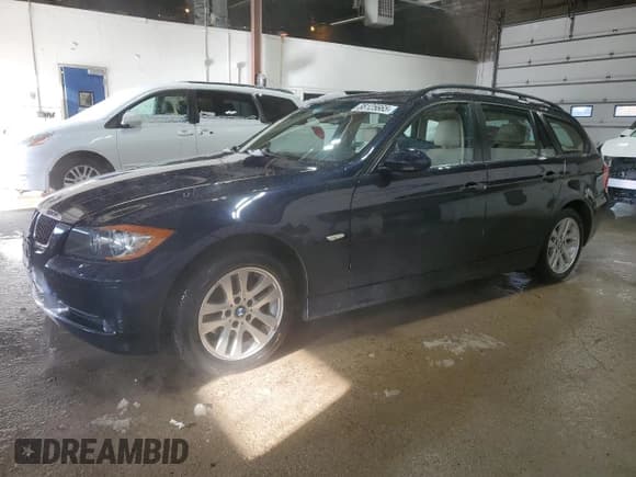 ✅ 2007 BMW 3 Series 328xi • VIN: WBAVT73517FZ36159 • Lot: 88125665. Wystawiony na Copart z przebiegiem 91 322 mil. Bezpłatny archiwum sprzedaży aukcyjnych z USA i szczegółowy raport historii pojazdu na DreamBid. Zdjęcie 1.