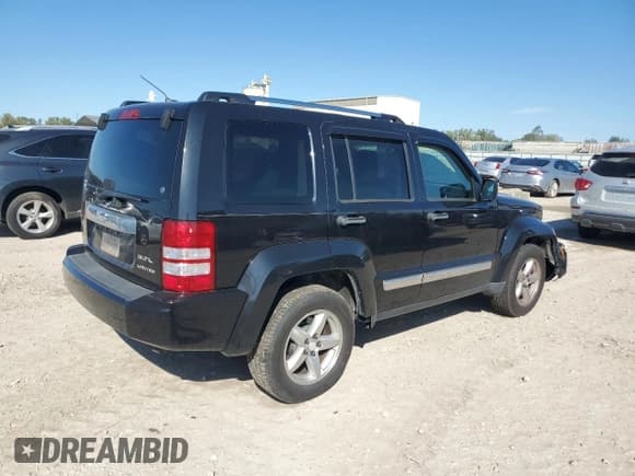 ✅ 2008 Jeep Liberty Limited • VIN: 1J8GN58K78W157979 • Лот: 82253735. Опубликован ранее на Copart с пробегом 142 023 миль. Бесплатный доступ к архиву аукционных продаж из США и подробный отчёт об истории автомобиля на DreamBid. Изображение 3.