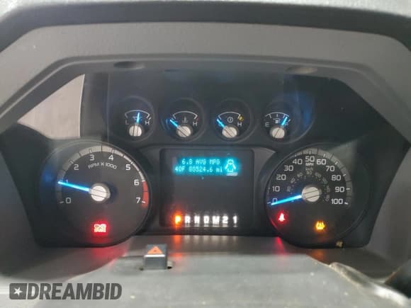 ✅ 2015 Ford F-250 XL • VIN: 1FTBF2B66FEC72956 • Lot: 86827295. Listed on Copart with 80,524 mi. Free auction sales archive from the USA and detailed vehicle history report at DreamBid. Image 9.