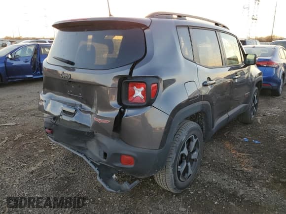 ✅ 2020 Jeep Renegade Trailhawk • VIN: ZACNJBC11LPL31734 • Lot: 67202952. Listed on Copart with 12,368 mi. Free auction sales archive from the USA and detailed vehicle history report at DreamBid. Image 3.