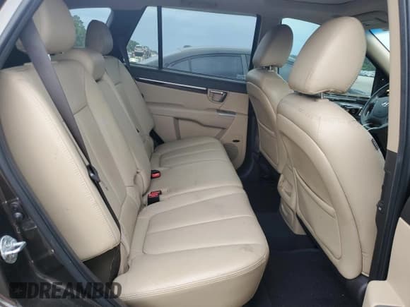 ✅ 2011 Hyundai Santa Fe Limited • VIN: 5XYZK4AG3BG047041 • Lot: 62326364. Listed on Copart with 102,081 mi. Free auction sales archive from the USA and detailed vehicle history report at DreamBid. Image 10.