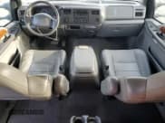 ✅ 2002 Ford F-350 XL • VIN: 1FTWW33F52EC74908 • Лот: 47196805. Опубликован ранее на Copart с пробегом 199 417 миль. Бесплатный доступ к архиву аукционных продаж из США и подробный отчёт об истории автомобиля на DreamBid. Изображение 8.