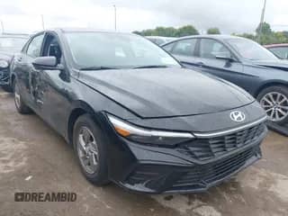 2025 Hyundai Elantra SE с VIN KMHLL4DG4SU015644, выставлен на аукционе IAAI как лот 43265922 с пробегом 5 811 миль миль и . История ставок и продаж доступна на DreamBid. Изображение 1.