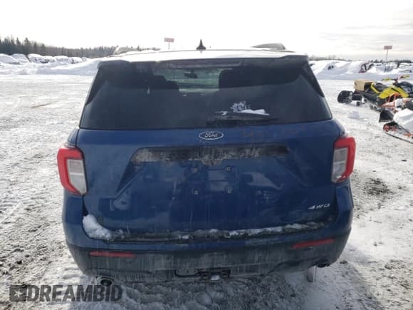 ✅ 2022 Ford Explorer ST-Line • VIN: 1FMSK8KH7NGA58041 • Lot: 45864905. Wystawiony na Copart z przebiegiem Nie podano. Bezpłatny archiwum sprzedaży aukcyjnych z USA i szczegółowy raport historii pojazdu na DreamBid. Zdjęcie 6.