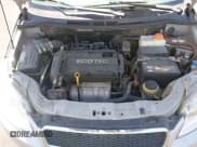 ✅ 2009 Chevrolet Aveo 1LT • VIN: KL1TD66E29B620770 • Lot: 42061930. Wystawiony na IAAI z przebiegiem 122 087 mil. Bezpłatny archiwum sprzedaży aukcyjnych z USA i szczegółowy raport historii pojazdu na DreamBid. Zdjęcie 10.