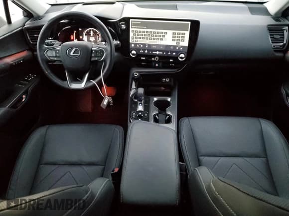 ✅ 2023 Lexus NX 350h Luxury • VIN: 2T2HKCEZ5PC010928 • Lot: 82840894. Wystawiony na Copart z przebiegiem 26 009 mil. Bezpłatny archiwum sprzedaży aukcyjnych z USA i szczegółowy raport historii pojazdu na DreamBid. Zdjęcie 8.