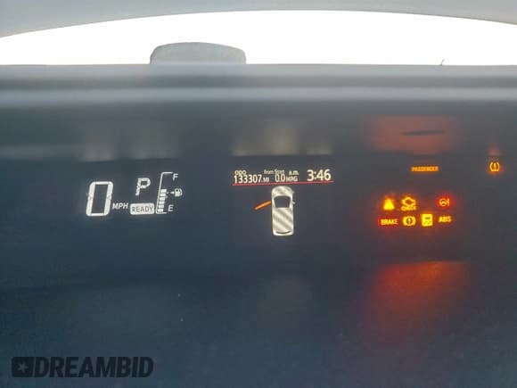 ✅ 2015 Toyota Prius Two • VIN: JTDKDTB32F1577427 • Lot: 94697685. Listed on Copart with 133,307 mi. Free auction sales archive from the USA and detailed vehicle history report at DreamBid. Image 9.