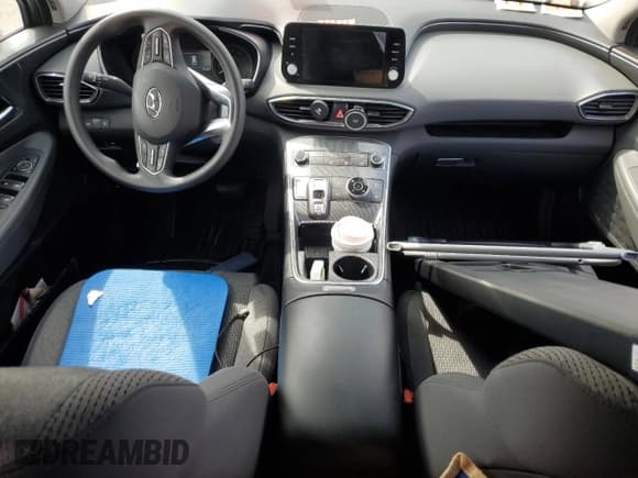 ✅ 2023 Hyundai Santa Fe SE • VIN: 5NMS1DAJ2PH648342 • Lot: 70274815. Wystawiony na Copart z przebiegiem 18 330 mil. Bezpłatny archiwum sprzedaży aukcyjnych z USA i szczegółowy raport historii pojazdu na DreamBid. Zdjęcie 8.