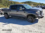 ✅ 2018 Toyota Tundra SR5 • VIN: 5TFDW5F19JX769005 • Лот: 86611125. Опубликован ранее на Copart с пробегом 156 430 миль. Бесплатный доступ к архиву аукционных продаж из США и подробный отчёт об истории автомобиля на DreamBid. Изображение 4.