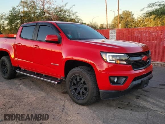 ✅ 2018 Chevrolet Colorado 4WD Z71 • VIN: 1GCGTDEN3J1150004 • Лот: 92988215. Опубликован ранее на Copart с пробегом 89 380 миль. Бесплатный доступ к архиву аукционных продаж из США и подробный отчёт об истории автомобиля на DreamBid. Изображение 1.