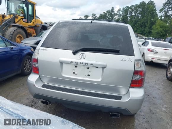 ✅ 2006 Acura MDX Touring • VIN: 2HNYD18966H506513 • Lot: 42395425. Listed on IAAI with 213,935 mi. Free auction sales archive from the USA and detailed vehicle history report at DreamBid. Image 16.