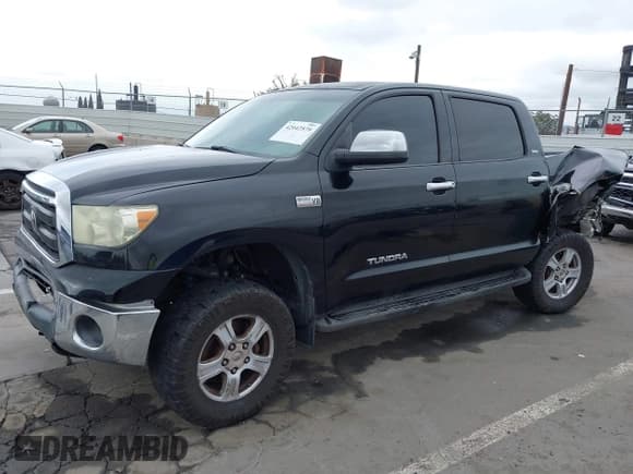 ✅ 2011 Toyota Tundra • VIN: 5TFEY5F19BX110938 • Lot: 42442539. Wystawiony na IAAI z przebiegiem 235 056 mil. Bezpłatny archiwum sprzedaży aukcyjnych z USA i szczegółowy raport historii pojazdu na DreamBid. Zdjęcie 19.