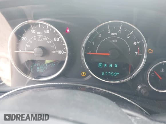 ✅ 2016 Jeep Wrangler Rubicon • VIN: 1C4HJWCG5GL236700 • Lot: 42472940. Wystawiony na IAAI z przebiegiem 67 759 mil. Bezpłatny archiwum sprzedaży aukcyjnych z USA i szczegółowy raport historii pojazdu na DreamBid. Zdjęcie 7.