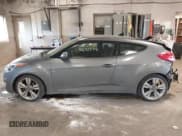 ✅ 2017 Hyundai Veloster • VIN: KMHTC6AD7HU321025 • Lot: 41432334. Wystawiony na IAAI z przebiegiem 88 647 mil. Bezpłatny archiwum sprzedaży aukcyjnych z USA i szczegółowy raport historii pojazdu na DreamBid. Zdjęcie 15.