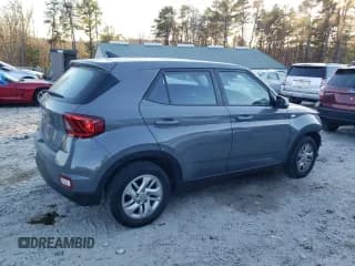 ✅ 2021 Hyundai Venue SE • VIN: KMHRB8A3XMU090440 • Lot: 80842164. Listed on Copart with 50,859 mi. Free auction sales archive from the USA and detailed vehicle history report at DreamBid. Image 3.