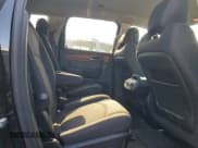 ✅ 2016 Chevrolet Traverse LT • VIN: 1GNKRGKD3GJ321260 • Lot: 71746294. Wystawiony na Copart z przebiegiem 185 502 mil. Bezpłatny archiwum sprzedaży aukcyjnych z USA i szczegółowy raport historii pojazdu na DreamBid. Zdjęcie 11.