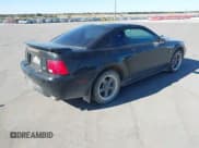 ✅ 2001 Ford Mustang GT Deluxe • VIN: 1FAFP42X11F181556 • Лот: 43485376. Опубликован ранее на IAAI с пробегом 92 047 миль. Бесплатный доступ к архиву аукционных продаж из США и подробный отчёт об истории автомобиля на DreamBid. Изображение 4.