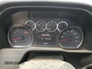 ✅ 2022 Chevrolet Silverado 2500HD • VIN: 1GC0YNE79NF136689 • Lot: 71983673. Wystawiony na Copart z przebiegiem 75 982 mil. Bezpłatny archiwum sprzedaży aukcyjnych z USA i szczegółowy raport historii pojazdu na DreamBid. Zdjęcie 9.