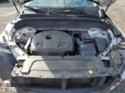 ✅ 2016 Volvo XC90 T5 Momentum • VIN: YV4102XK3G1084789 • Лот: 70003225. Опубликован ранее на Copart с пробегом 131 088 миль. Бесплатный доступ к архиву аукционных продаж из США и подробный отчёт об истории автомобиля на DreamBid. Изображение 13.