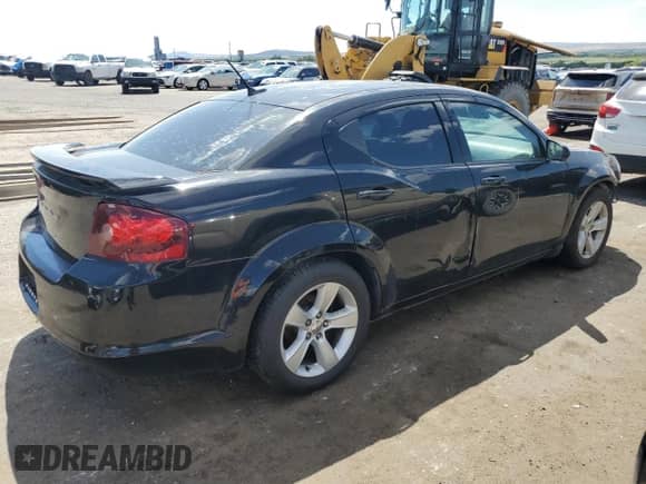 2012 Dodge Avenger SXT Plus z VIN 1C3CDZEG1CN165675, wystawiony jako Copart lot #69857434 z przebiegiem 151 747 mil mil oraz Czysty tytuł • Clean title. Historia ofert i sprzedaży dostępna na DreamBid. Obrazek 3.