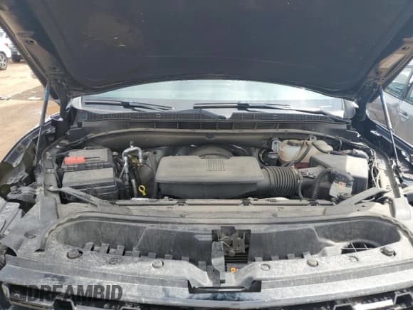 ✅ 2022 Chevrolet Suburban Z71 • VIN: 1GNSKDKD0NR116223 • Lot: 69058474. Wystawiony na Copart z przebiegiem 42 492 mil. Bezpłatny archiwum sprzedaży aukcyjnych z USA i szczegółowy raport historii pojazdu na DreamBid. Zdjęcie 11.