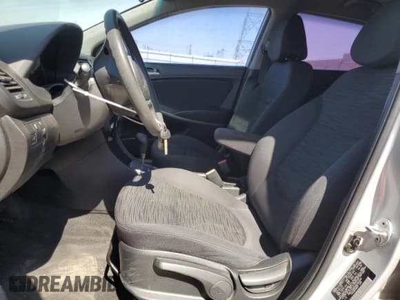 ✅ 2016 Hyundai Accent SE • VIN: KMHCT5AE6GU262244 • Лот: 72941414. Опубликован ранее на Copart с пробегом 140 686 миль. Бесплатный доступ к архиву аукционных продаж из США и подробный отчёт об истории автомобиля на DreamBid. Изображение 7.