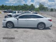 ✅ 2022 Toyota Avalon Hybrid XLE • VIN: 4T1JA1AB5NU015841 • Lot: 42498024. Listed on IAAI with 9,327 mi. Free auction sales archive from the USA and detailed vehicle history report at DreamBid. Image 14.