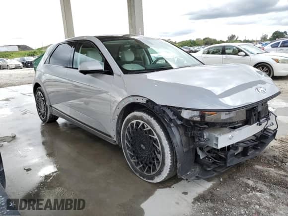 2022 Hyundai Ioniq 5 Limited z VIN KM8KRDAF6NU078173, wystawiony jako Copart lot #44031744 z przebiegiem 18 626 mil mil oraz . Historia ofert i sprzedaży dostępna na DreamBid. Obrazek 4.