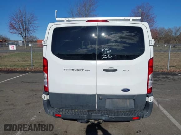 ✅ 2017 Ford Transit XL • VIN: 1FMZK1YM8HKA97376 • Лот: 41837186. Опубликован ранее на IAAI с пробегом 279 003 миль. Бесплатный доступ к архиву аукционных продаж из США и подробный отчёт об истории автомобиля на DreamBid. Изображение 16.