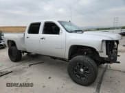 ✅ 2010 Chevrolet Silverado 2500HD LT • VIN: 1GC4KXB69AF114325 • Lot: 71693085. Wystawiony na Copart z przebiegiem 173 096 mil. Bezpłatny archiwum sprzedaży aukcyjnych z USA i szczegółowy raport historii pojazdu na DreamBid. Zdjęcie 4.