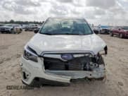 ✅ 2020 Subaru Forester • VIN: JF2SKAAC9LH529536 • Lot: 61676055. Listed on Copart with 33,946 mi. Free auction sales archive from the USA and detailed vehicle history report at DreamBid. Image 5.