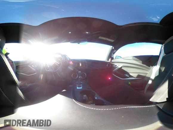 ✅ 2018 Chevrolet Camaro 1SS • VIN: 1G1FF1R78J0135848 • Лот: 40955794. Опубликован ранее на IAAI с пробегом 15 588 миль. Бесплатный доступ к архиву аукционных продаж из США и подробный отчёт об истории автомобиля на DreamBid. Изображение 18.