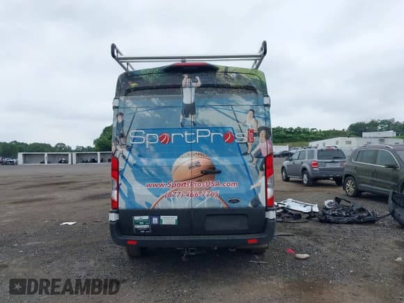 ✅ 2023 Ford Transit Cargo • VIN: 1FTBR1C81PKA29611 • Лот: 42592803. Опубликован ранее на IAAI с пробегом 30 029 миль. Бесплатный доступ к архиву аукционных продаж из США и подробный отчёт об истории автомобиля на DreamBid. Изображение 17.