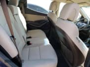 ✅ 2018 Hyundai Santa Fe 2.4L • VIN: 5XYZUDLBXJG526146 • Лот: 40770493. Опубликован ранее на Copart с пробегом 46 052 миль. Бесплатный доступ к архиву аукционных продаж из США и подробный отчёт об истории автомобиля на DreamBid. Изображение 11.