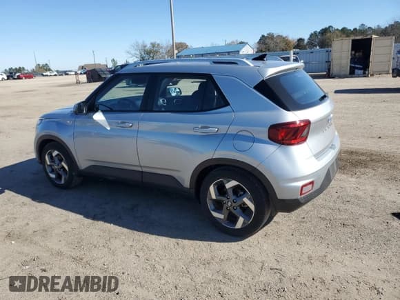 ✅ 2022 Hyundai Venue Limited • VIN: KMHRC8A35NU181369 • Lot: 89287075. Listed on Copart with 50,046 mi. Free auction sales archive from the USA and detailed vehicle history report at DreamBid. Image 2.