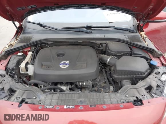 ✅ 2015 Volvo V60 T5 Drive-E Premier • VIN: YV140MEK5F1246462 • Lot: 41279941. Wystawiony na IAAI z przebiegiem 81 250 mil. Bezpłatny archiwum sprzedaży aukcyjnych z USA i szczegółowy raport historii pojazdu na DreamBid. Zdjęcie 10.