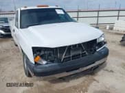 ✅ 2007 Chevrolet Silverado 2500HD Work Truck • VIN: 1GBHC24U97E196735 • Lot: 41754190. Wystawiony na IAAI z przebiegiem 288 326 mil. Bezpłatny archiwum sprzedaży aukcyjnych z USA i szczegółowy raport historii pojazdu na DreamBid. Zdjęcie 6.