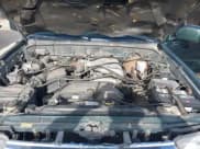 ✅ 2000 Toyota 4Runner SR5 • VIN: JT3GN86R2Y0175726 • Lot: 43816130. Listed on IAAI with 397,771 mi. Free auction sales archive from the USA and detailed vehicle history report at DreamBid. Image 10.