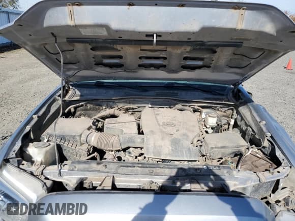 ✅ 2019 Toyota Tacoma TRD Sport • VIN: 3TMCZ5AN6KM269534 • Lot: 85423665. Listed on Copart with 89,823 mi. Free auction sales archive from the USA and detailed vehicle history report at DreamBid. Image 11.