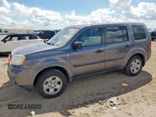 2014 Honda Pilot LX with VIN 5FNYF3H27EB002992, listed as a Copart auction lot 68521245 with 61,287 mi miles and Salvage title. Bid and sale history available at DreamBid. Image 1.