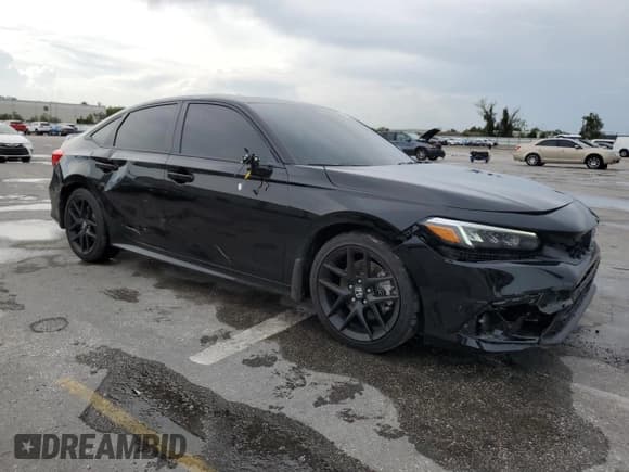 ✅ 2022 Honda Civic Si • VIN: 2HGFE1E5XNH477691 • Lot: 56905733. Listed on Copart with 18,553 mi. Free auction sales archive from the USA and detailed vehicle history report at DreamBid. Image 4.