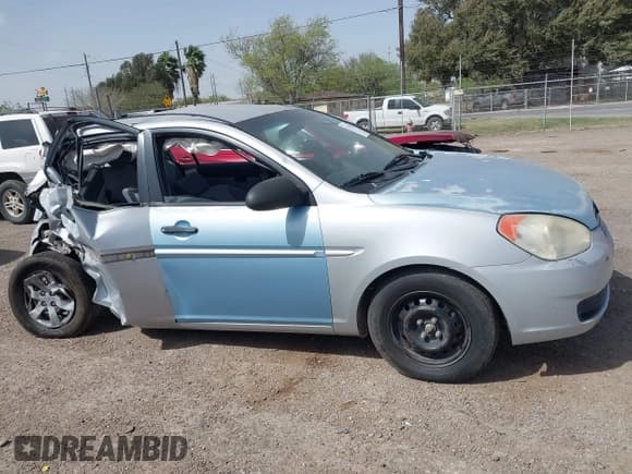 ✅ 2010 Hyundai Accent GLS • VIN: KMHCN4AC1AU432259 • Лот: 41739522. Опубликован ранее на IAAI с пробегом 192 142 миль. Бесплатный доступ к архиву аукционных продаж из США и подробный отчёт об истории автомобиля на DreamBid. Изображение 13.