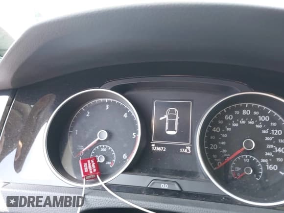 ✅ 2015 Volkswagen Golf S • VIN: 3VW2A7AU6FM046001 • Лот: 42391826. Опубликован ранее на IAAI с пробегом 123 672 миль. Бесплатный доступ к архиву аукционных продаж из США и подробный отчёт об истории автомобиля на DreamBid. Изображение 7.