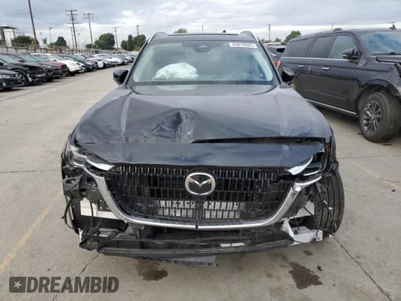✅ 2025 Mazda CX-90 Preferred • VIN: JM3KKBHD5S1225833 • Lot: 93878525. Wystawiony na Copart z przebiegiem 3 439 mil. Bezpłatny archiwum sprzedaży aukcyjnych z USA i szczegółowy raport historii pojazdu na DreamBid. Zdjęcie 5.